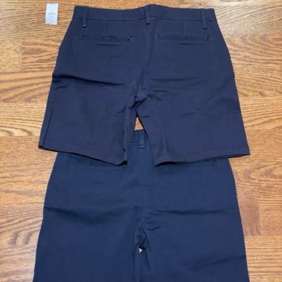 2 items: Gap NWT uniform shorts in kids size 14 - Picture 3 of 4